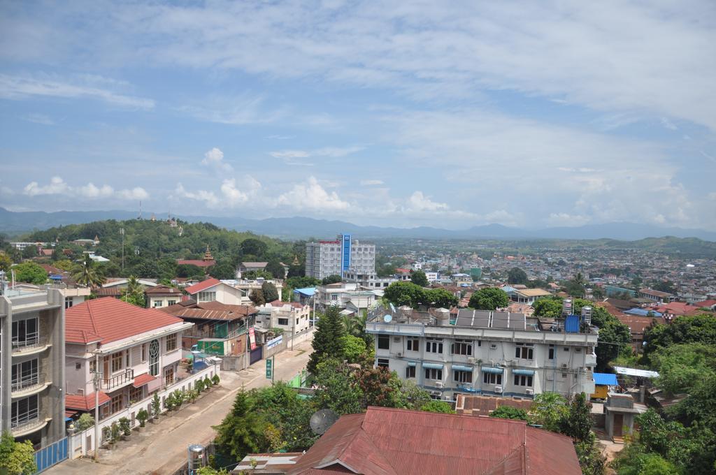 Golden Hill Hotel - Lashio ภายนอก รูปภาพ
